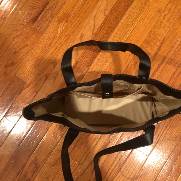 Calvin Klein purse Never Used - Picture 2 of 2